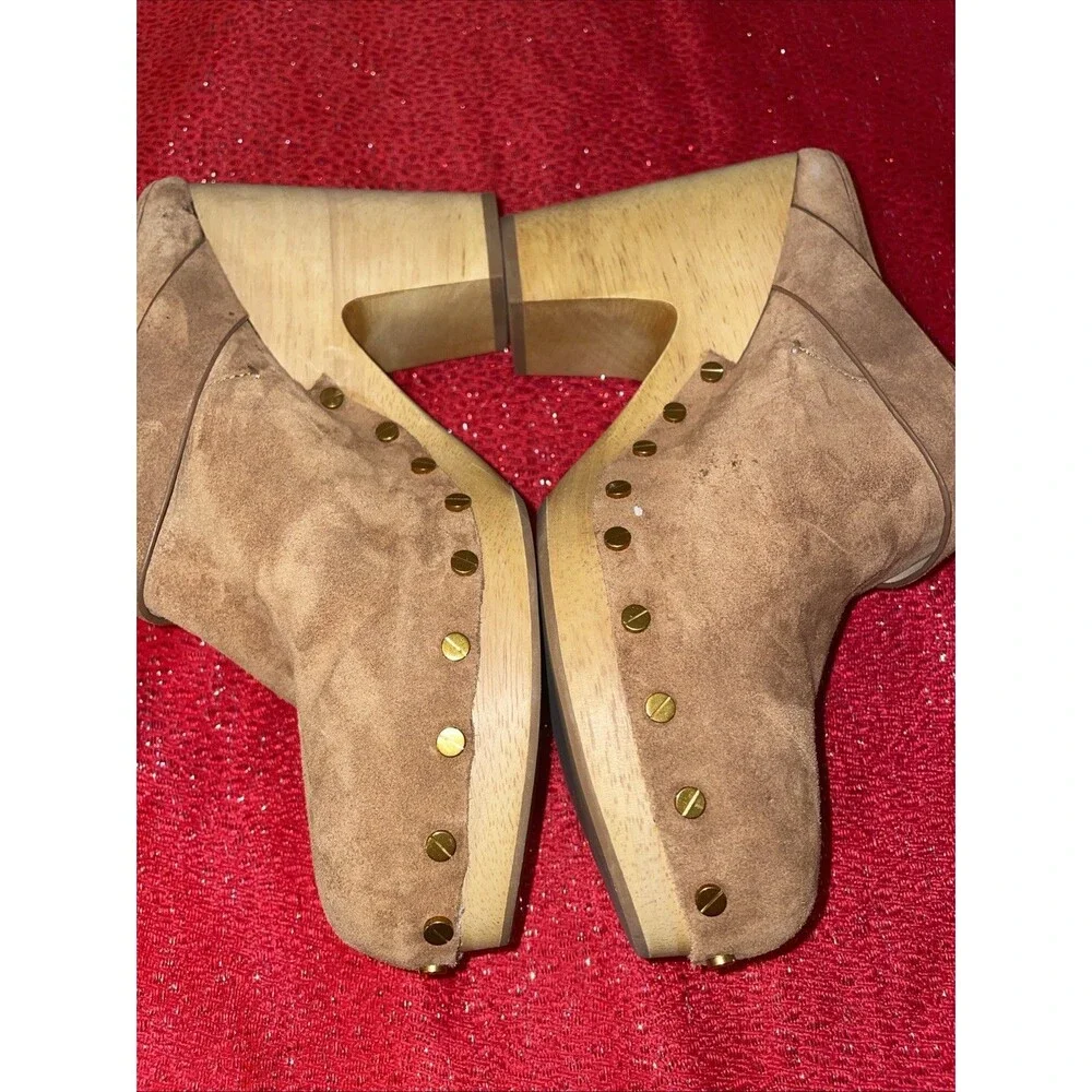 Veronica Beard Dacey Buckle Suede Clogs size 11M USA women Tan Pecan Wood Metals
